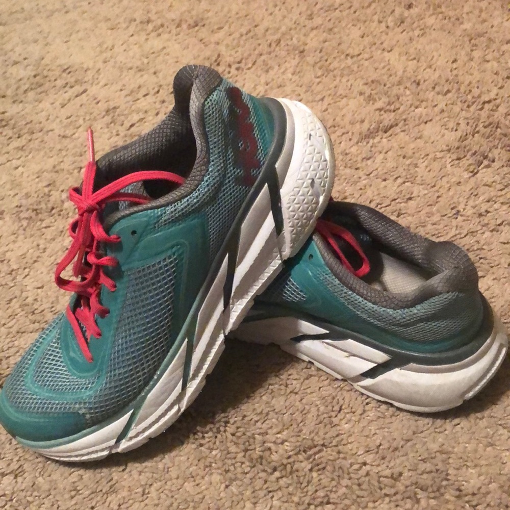 Hoka One One Bondi Size 7